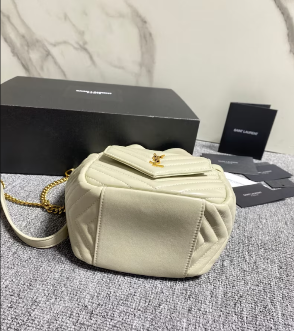 Women's Brown Leather Backpacks
